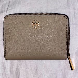 Tory Burch mini Wallet Brown Beige - Emerson zip coin case